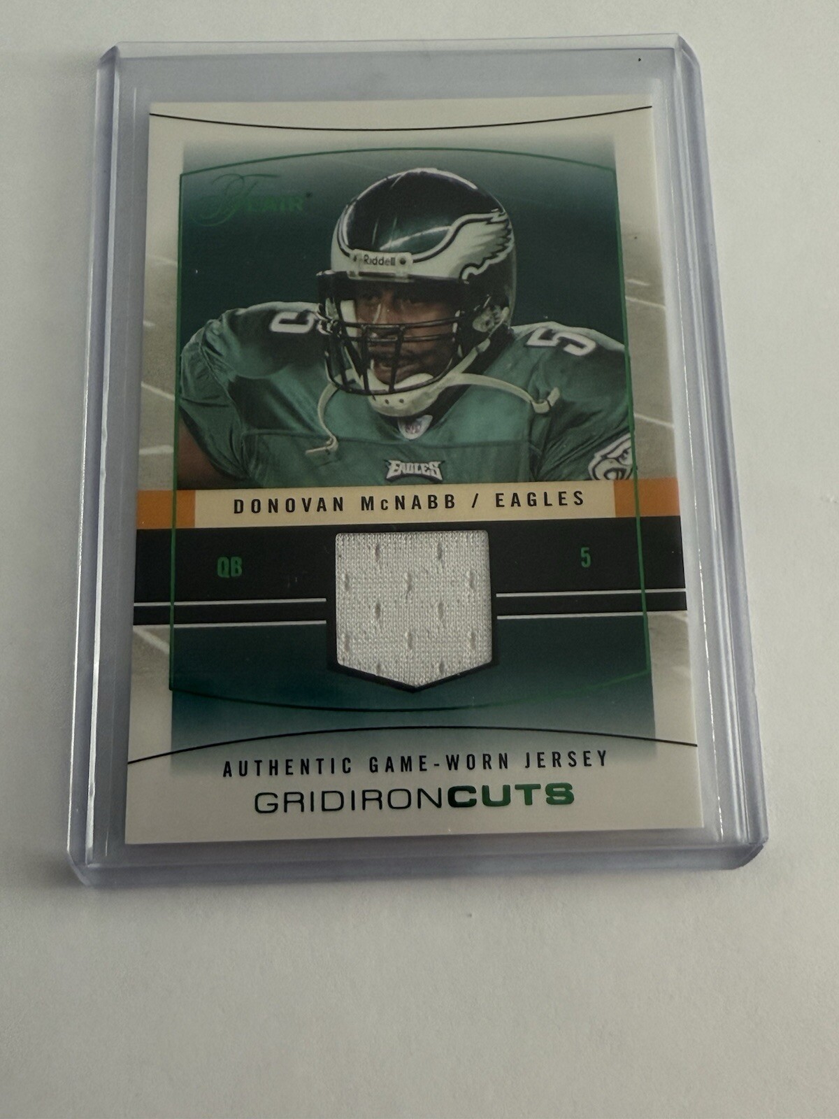 Donovan McNabb 2004 Fleer Green Gridiron Cuts GU Jersey Eagles Card GC-DM2