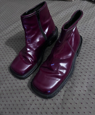 boots Minelli cuir rouge taille 40 Neuves. se déplace sur Carcassonne