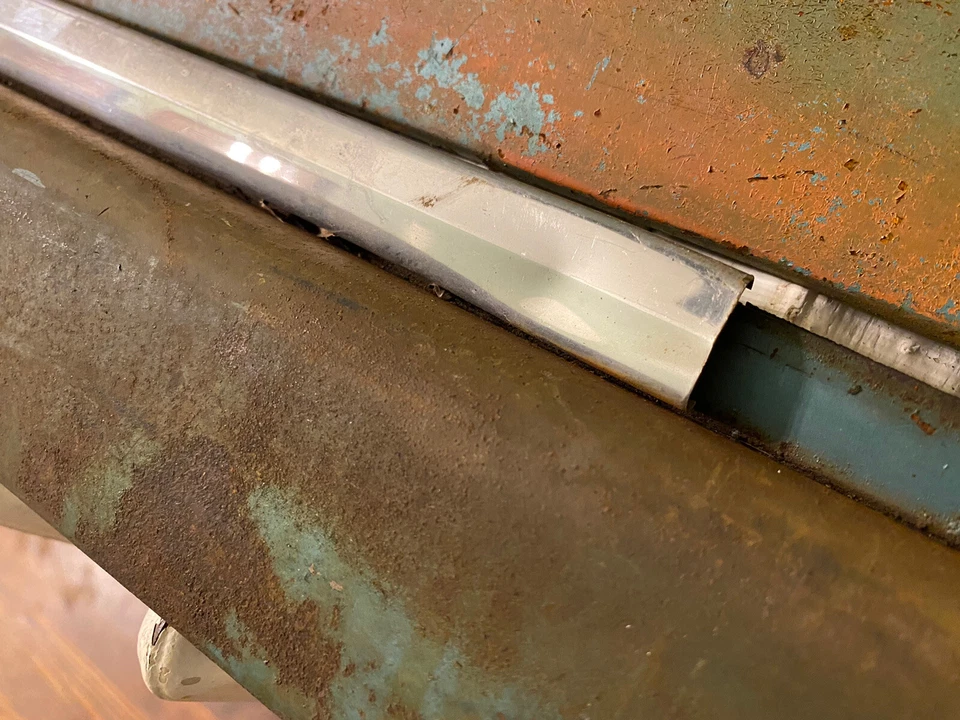 1955 1956 Ford Fairlane Crown Victoria RH LH Top Rear Side Panel Garnish Molding - Image 3 of 4