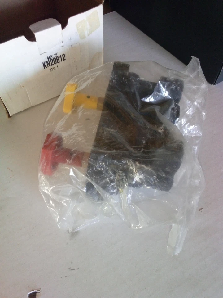 MIDLAND KN20612 歧管仪表板控制阀全新带盒(全新带盒) — 第 2/3 张图片