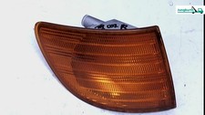 Blinker Vo.r Gelb 6388200121 Vito '98* 6388200121 Mercedes-benz Vito 108 D