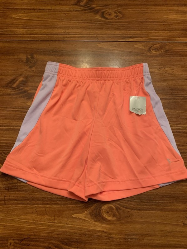 GIRL’S DANSKIN NOW PEACH GLOW ELASTIC WAIST SHORTS SIZE MEDIUM 7 8 NEW WITH TAGS