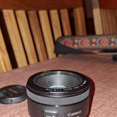 Canon EF 50mm f/1.8 II