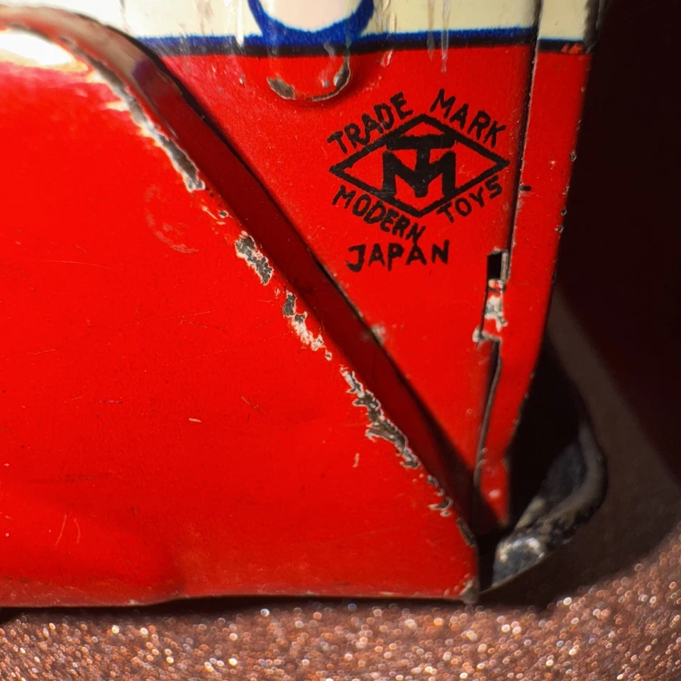 Marca Modern Toys Mobilgas cisterna de fricción Masudaya Foto 2 de 4