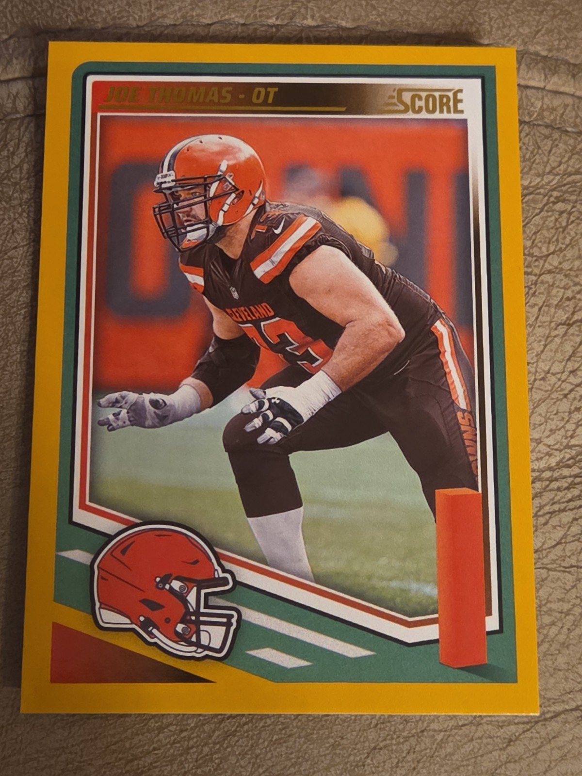 Joe Thomas 2025 Score Gold #59 Cleveland Browns Legend