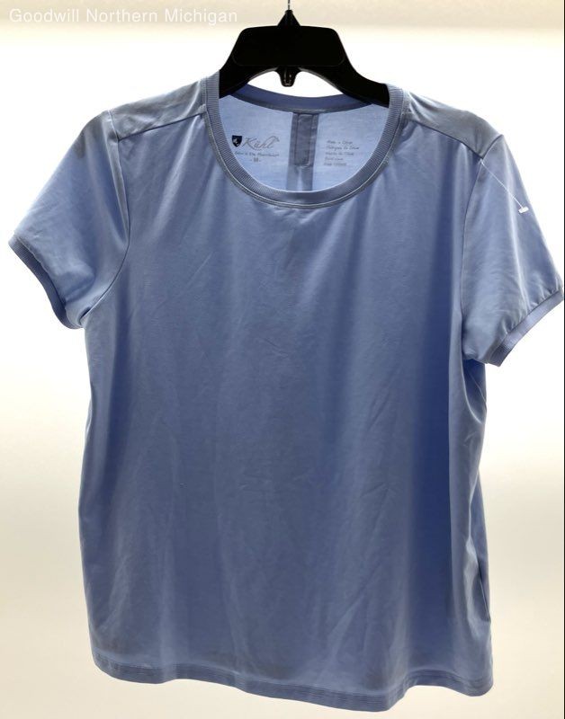 Kuhl Women's Light Blue Performance Short Sleeve Back Pleat Vented T-Shirt Sz M