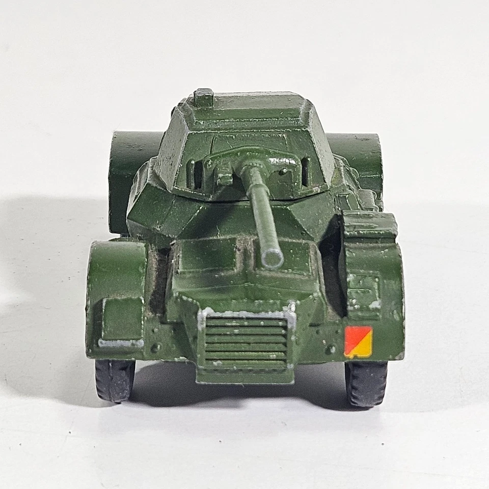 Juguetes Dinky Vintage No. Coche Blindado 670 Daimler Mk II Modelo Diecast Militar. Foto 2 de 4