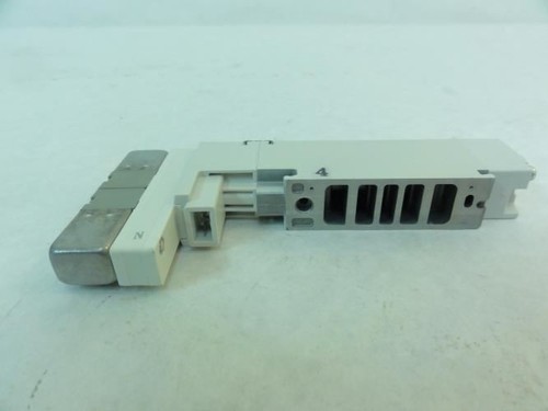 182648 Neu-ohne Karton; SMC VQC2400KN-51 Magnetventil; 0,1-1,0 MPa - Bild 3 von 4
