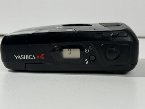 Kyocera Yashica T4 Super 35mm Point and Shoot Film Camera - Tested - Picture 12 of 14