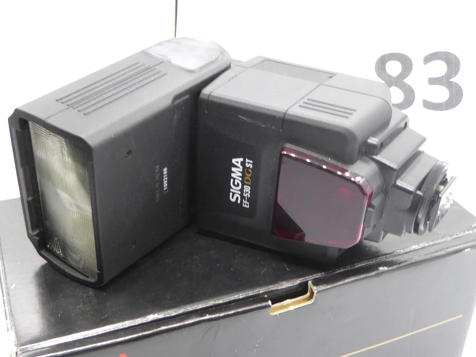 SIGMA EF-530 DG SUPER FLASH E-TTL II FOR CANON  tested and working well digital - Image 2 of 4