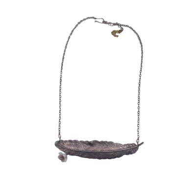 Textured Sideways Feather Chain Necklace Bird Spiritual Divine Freedom Wisdom