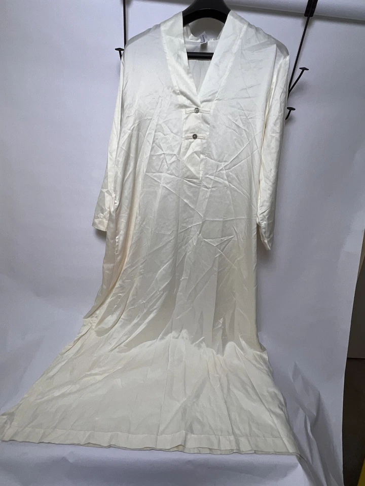 Vestido Kimono Japonés Motivo Asiático Josie Natori Talla Pequeña Foto 2 de 4