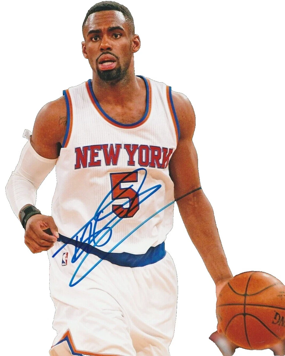 25+ New York Knicks Basketball NBA Original Autographed Photos for