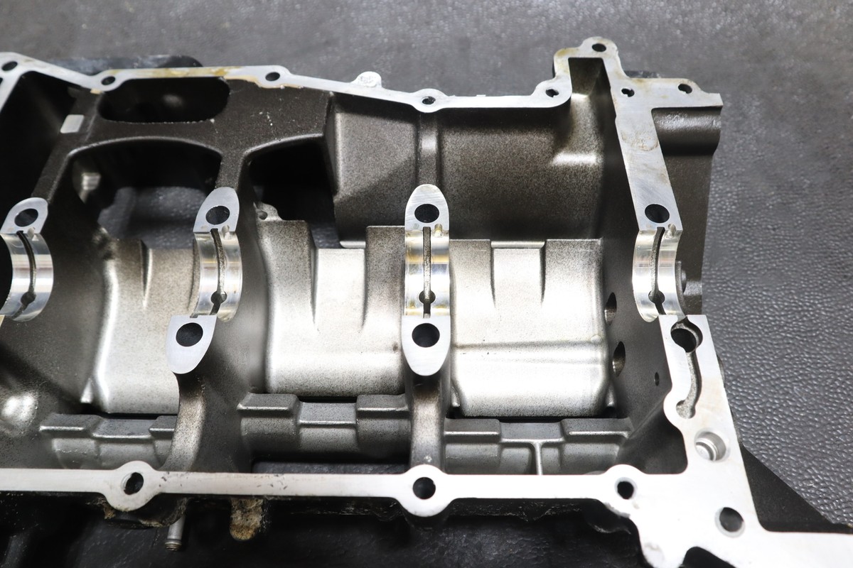 20 YAMAHA WAVERUNNER VX VX1050C ENGINE MOTOR CRANKCASE 6EY 20 YAMAHA WAVERUNNER VX VX1050C ENGINE MOTOR CRANKCASE 6EY