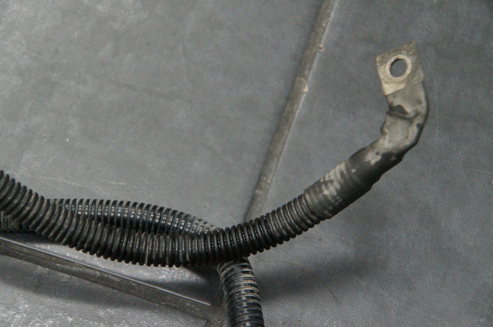 Cable Generator Starter BMW 7 Series E65 E66 Base B+ Alternator 7516404