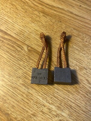 2 Carbon Brushes (I-T MFX-1013-B S) aprox. size: 11/16''x 11/32 x 21/32''