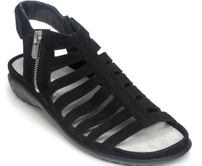 naot pitau sandal