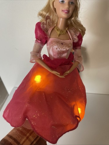 Barbie Geneveive and Prince Derek 12 Dancing Princesses Princess Light up Dress - Picture 7 of 8