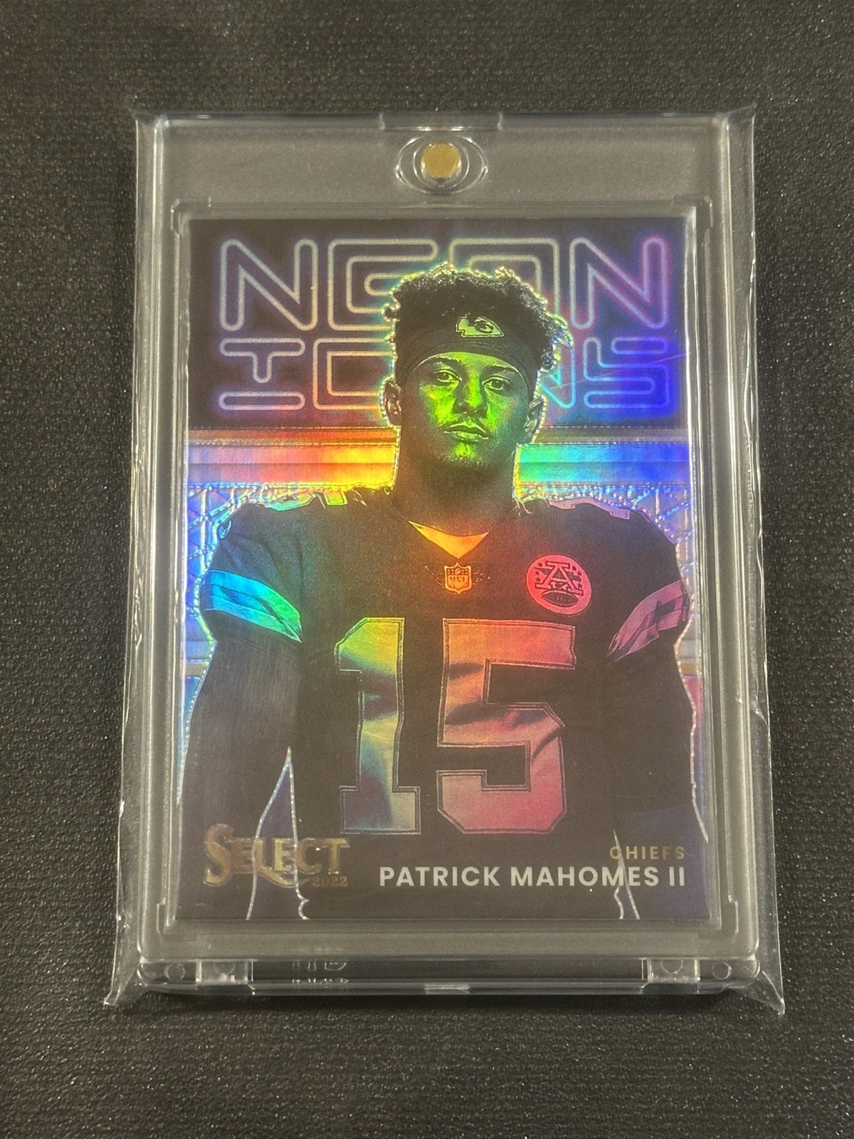 2022 Panini Select Neon Icons Patrick Mahomes II #NI-3