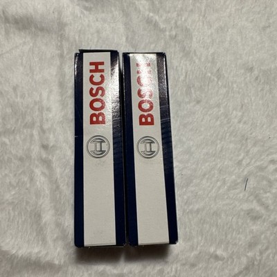 Bosch 9747 Set of 2 Iridium Spark Plugs for Mini Cooper Countryman Paceman