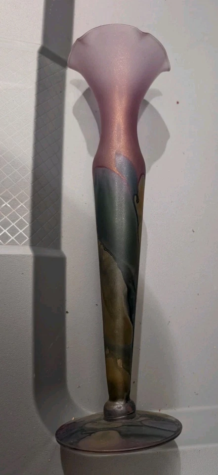 Vintage Bud Vase Tiffany Style Impressionist Watercolor Satin Unsigned Art Glass - Image 3 of 4