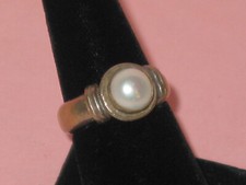 Vintage Sterling Silver  Freshwater Pearl Ring  Size 6