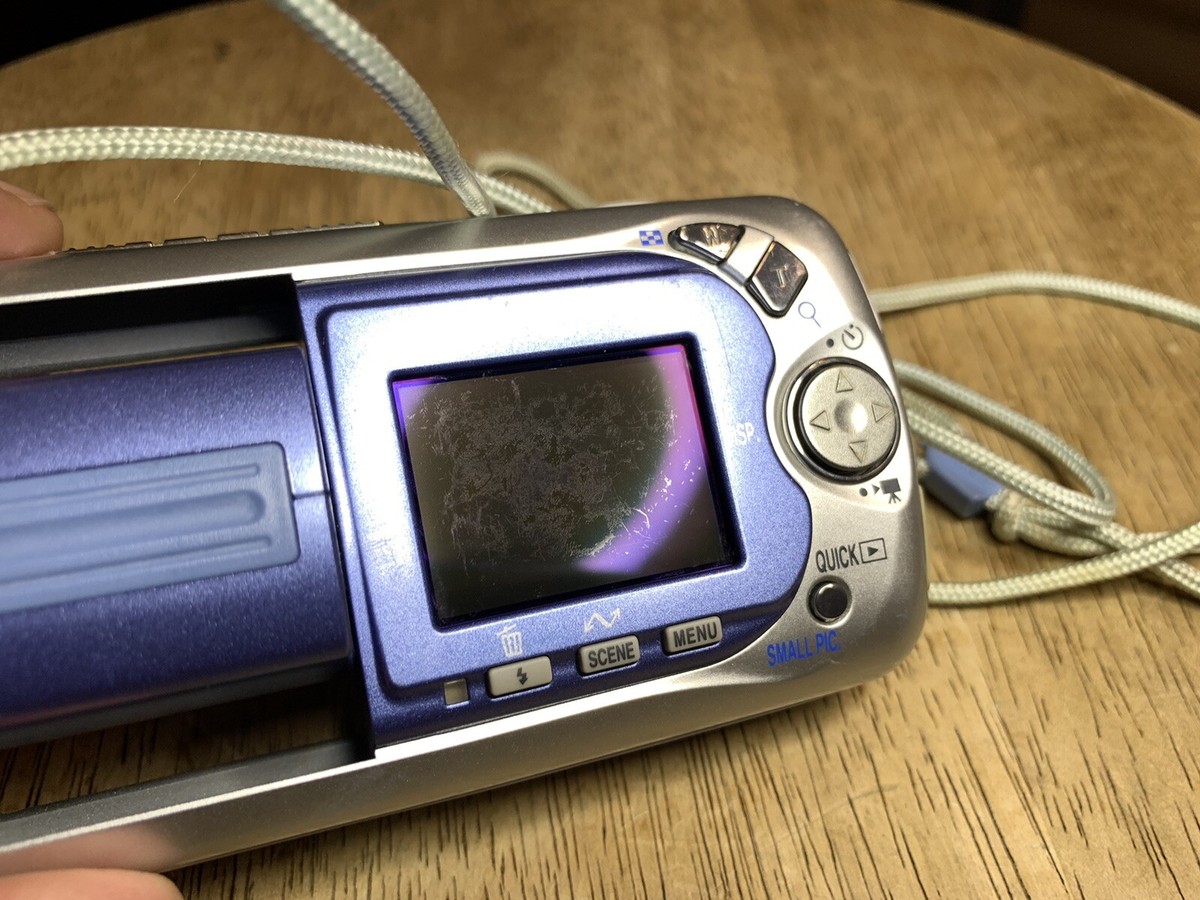 Nikon Coolpix 2500 2.0 MP Compact Camera TESTED NO CHARGER | eBay