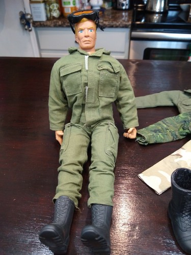 Vintage 11.5" Male Army Doll Action Figure GI Joe? - Picture 2 of 9