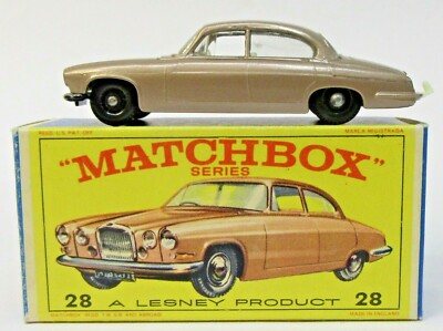 Matchbox #28 JAGUAR MARK TEN black plastic wheels diecast Mint in Box dc