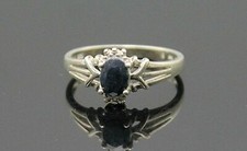MAGNIFICENT VINTAGE OVAL SHAPED GENUINE SAPPHIRE STERLING SILVER RING SIZE 9