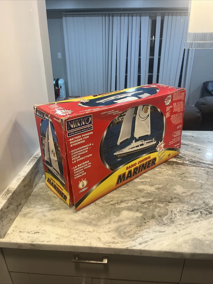 NEW! NIKKO MARINER RC YACHT BOAT NOS RDC-19040BC 1/24 RARE SAILBOAT 4.8V BIG USA - Image 2 of 4