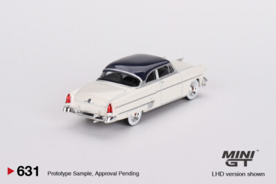 In Stock) Mini GT #631 1/64 Lincoln Capri 1954 Arctic White