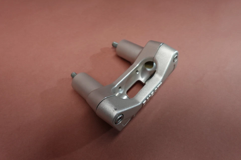 Elevadores de manillar Ducati Multistrada 1200 1200S 2010-2019 Foto 2 de 4