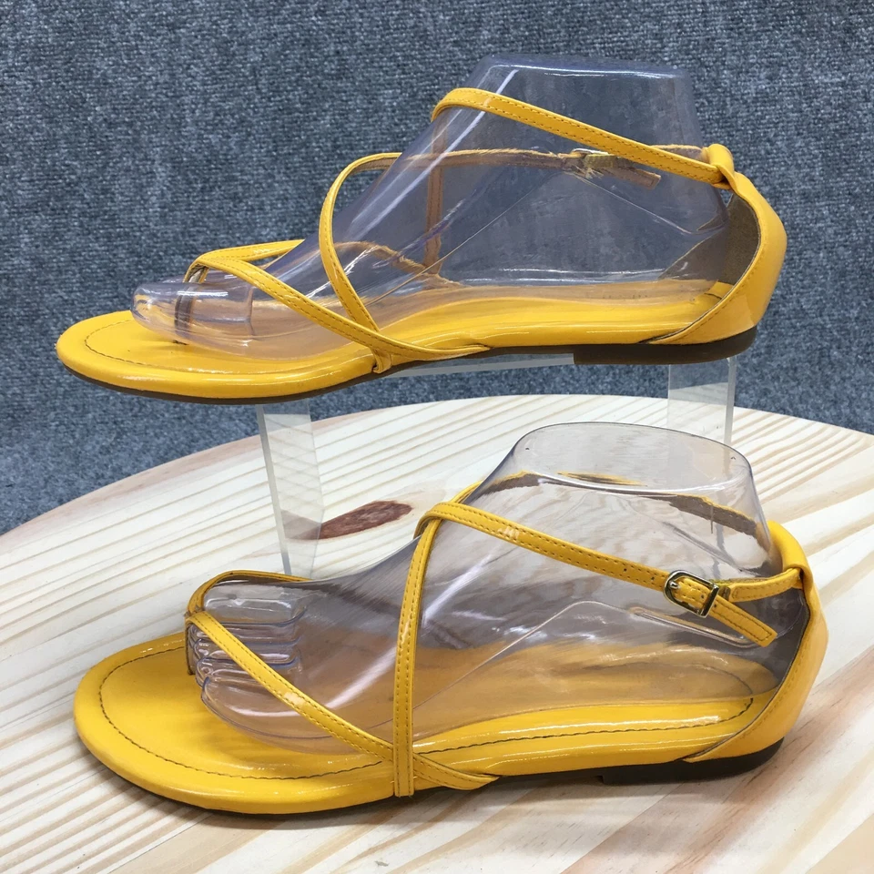 Sandalias Worthington para mujer 9 M informales con tiras al tobillo planas amarillas imitación cuero Foto 2 de 4