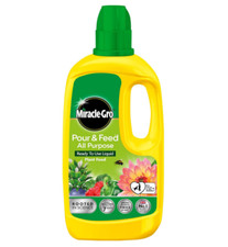 Miracle-Gro Pour And Feed Liquid Plant Food, 1l | Free Postage | 5.42 per litre
