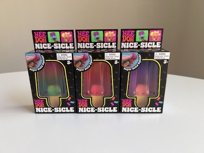 入手困難！NeeDoh Nice-Sicle & Color Changeセット NeeDoh Nice-Sicle Popsicle Set of 3 Multicolor Squishy Lot Bundle
