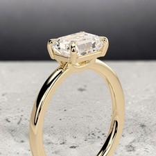 Diamond Women Engagement Ring IGI Lab Grown 14k Yellow Gold 2.00 Ct Emerald Cut
