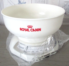 Balance chien Royal Canin 2 kgs Récipient plastique Etat neuf, boîte d'origine
