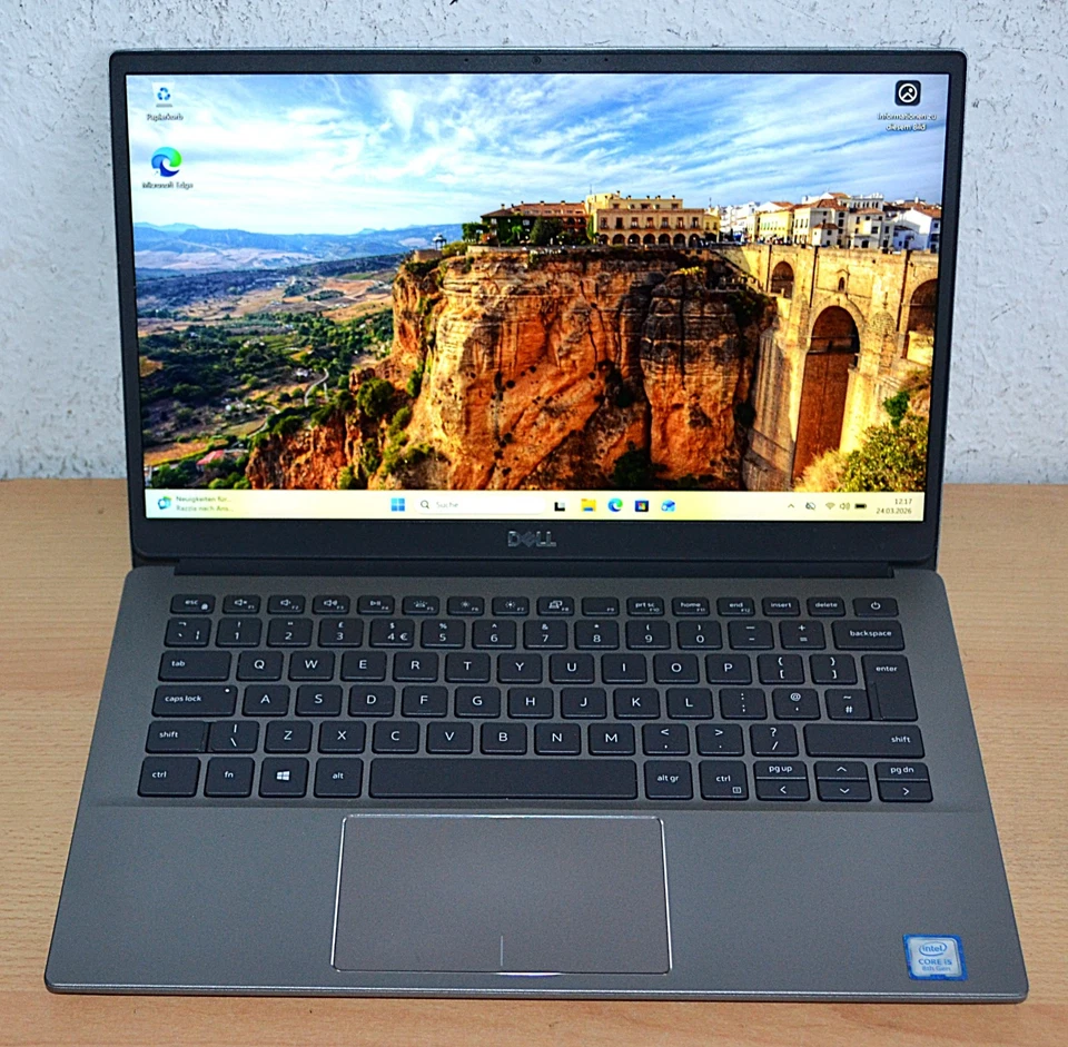 Dell Latitude 3301 · i5-8365U · 8GB · 256GB, Foto 1 von 5