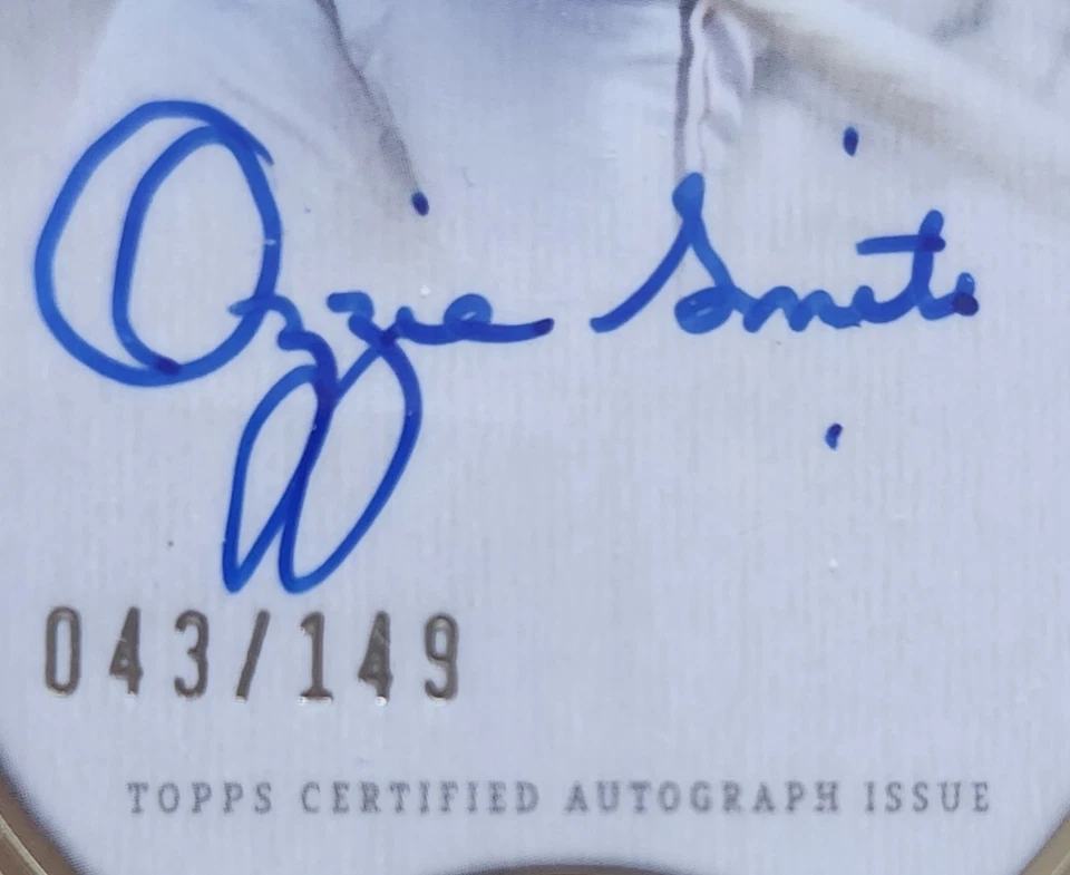 2024 Topps Tier One OZZIE SMITH /149 Prime Performers AUTÓGRAFO no cartão #PPA-OS - Imagem 2 de 3
