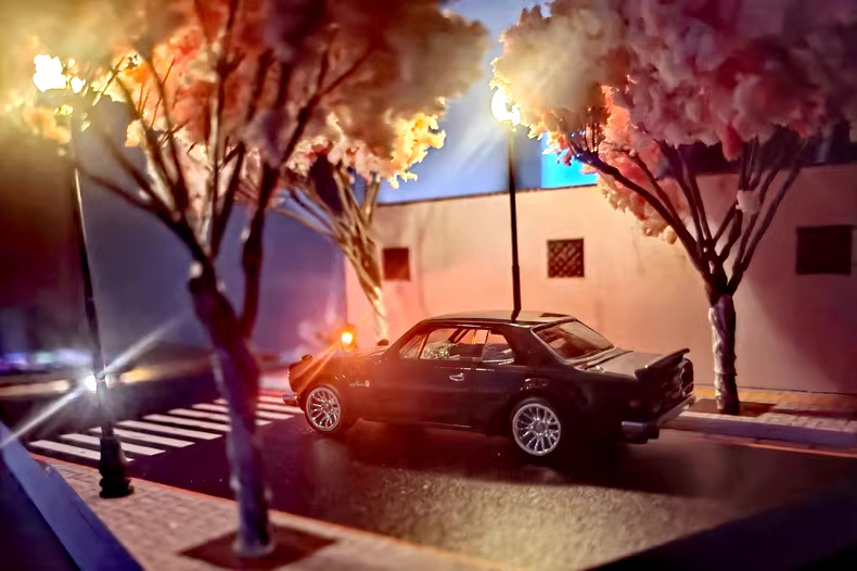 Diorama 1:64 Car Garage Model LED Lighting Sakura Street View Scene Model Gift