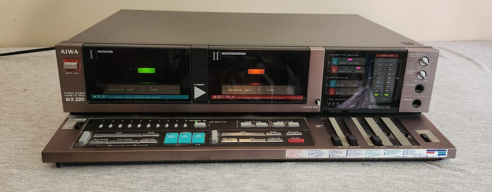 Vintage Aiwa WX220 stereo double cassette deck สถานีตำรวจภูธรทุ่งหลวง