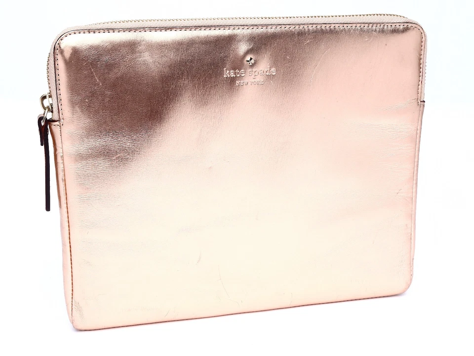 Capa feminina Kate Spade New York dourada 'Be Dazzling' iPad L82307 - Imagem 2 de 3