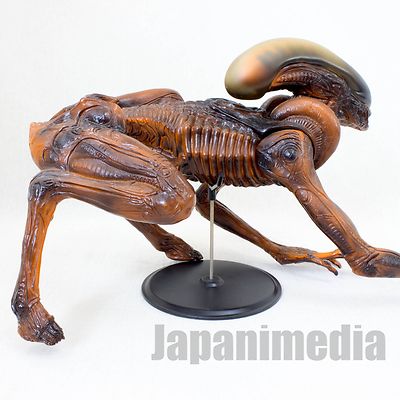 Alien 3 Creature Figure 1/5 Scale PVC Completed Model Tsukuda