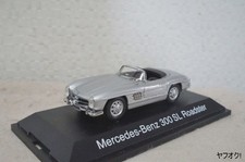 Schuco Mercedes Benz 300SL Roadster 1 43 Miniature Car Silver