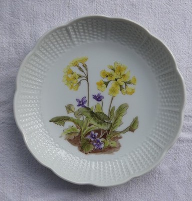 Ludwigsburg Porzellan Schale Anbietschale handgemalt Primula Korbmuster