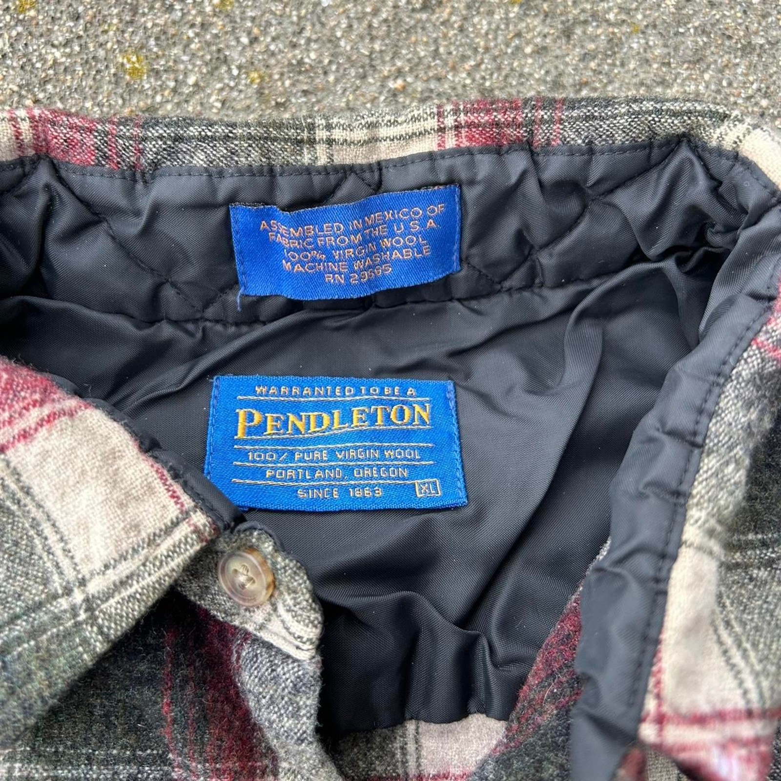 Women’s Pendleton Plaid Button Down 100% Wool Shi… - image 4