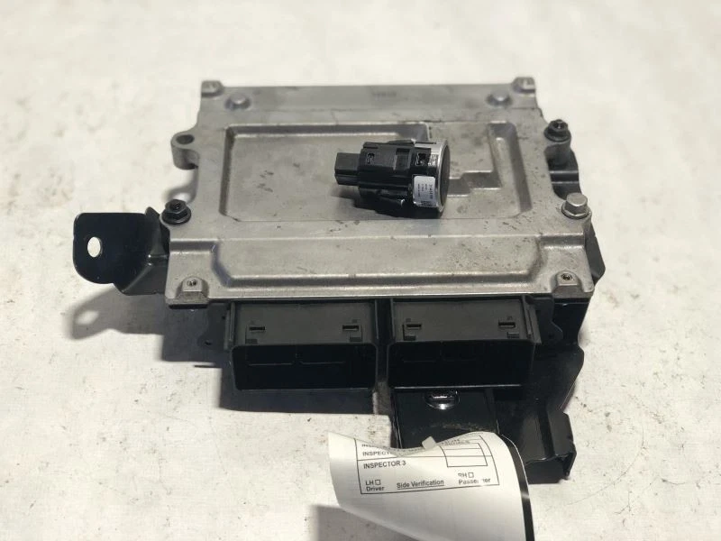 19-20 VOLVO XC40 S90 V90 XC90 CAJA CEREBRO MOTOR CON LLAVE Y BOTÓN 2.0L 1K 9117 Foto 4 de 4