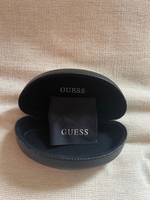 GUESS Brillenetui Sonnenbrille Sonnenbrillenetui