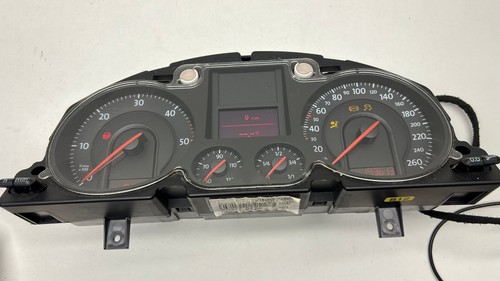 3C0820860K VW Passat B6 TDI Original Kombiinstrument Diesel 193613km